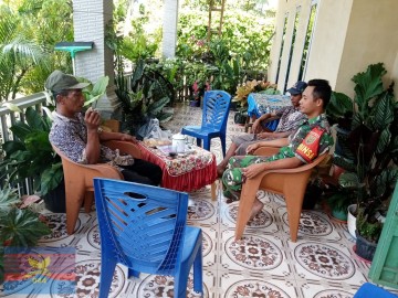 SERMA MIZAN BABINSA KORAMIL 406-07/JAYALOKA BERSAMA MASYARAKAT DESA NESTIBOGA II BAHAS KEAMANAN DESA