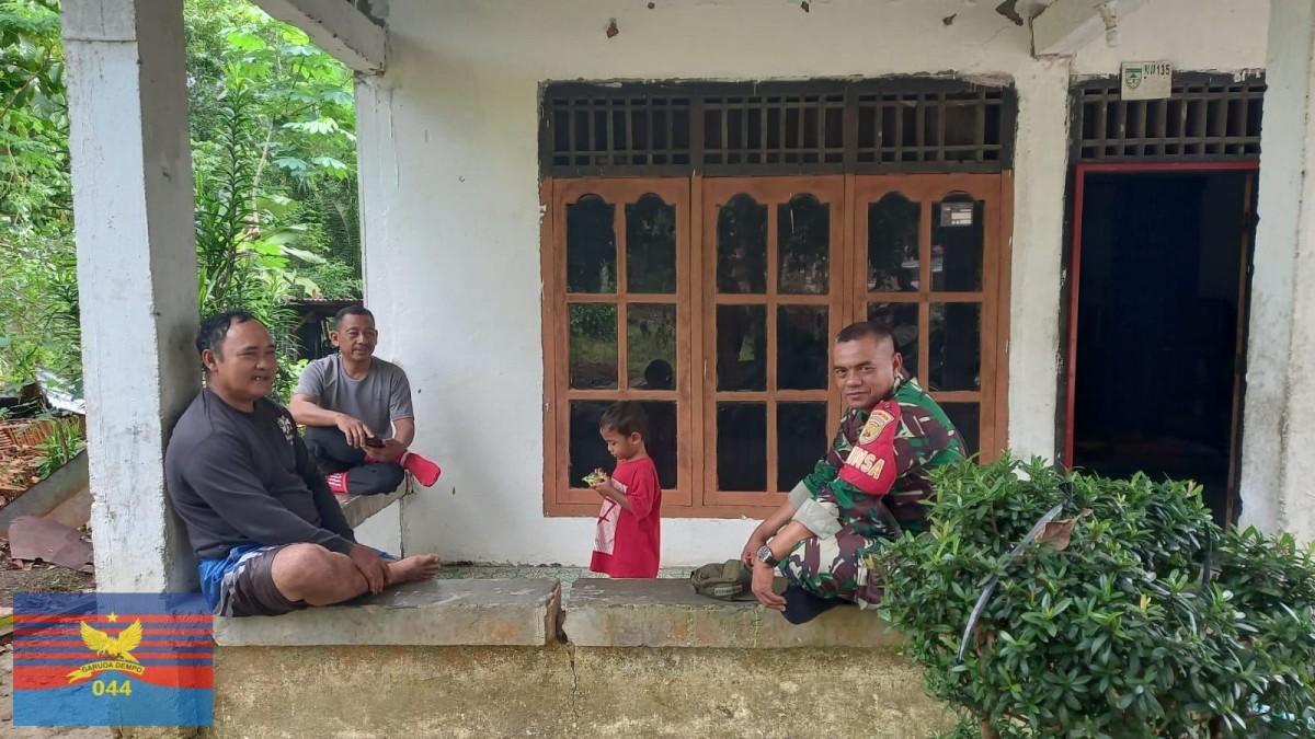 Babinsa Koramil 406-03/Rupit Laksanakan Anjangsana dan Silaturahmi Bersama Warga Desa Rantau Jaya