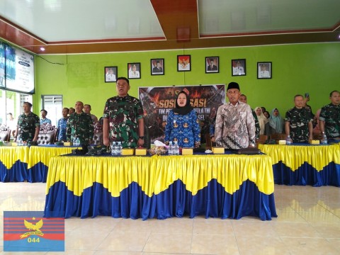 TIM SOSIALISASI KARHUTLA MABES TNI LAKSANAKAN PENYULUHAN DI SMAN RAWAS ULU &amp;amp;amp; MASYARAKAT DESA MANDI ANGIN